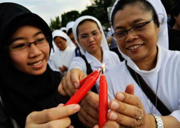 relasi, beragama