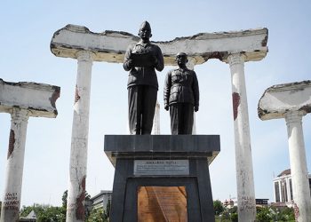 Makna Guru Pahlawan Tanpa Tanda Jasa