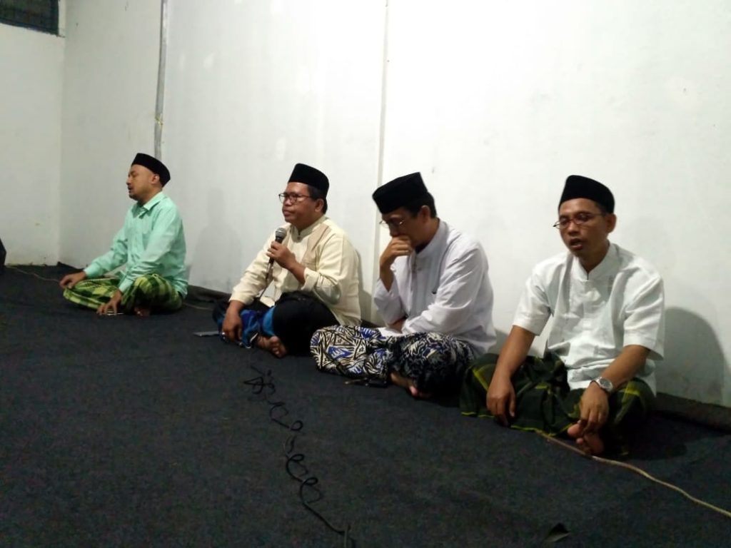 Mbah, Moen
