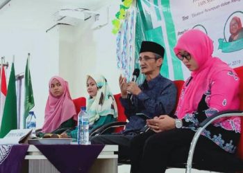 merendahkan perempuan