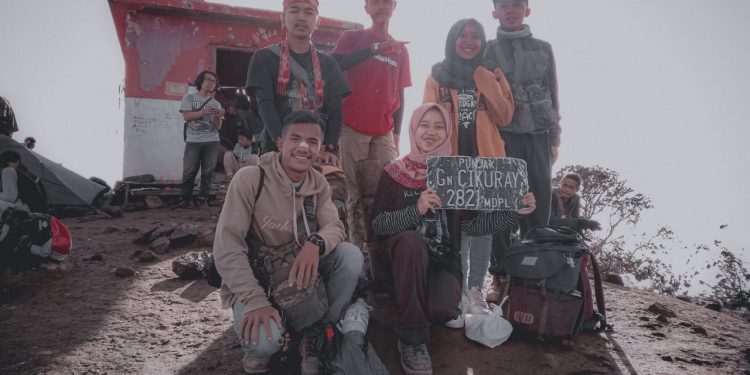 pendaki, perempuan