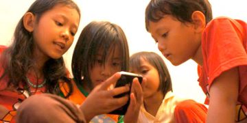 Cara Mengatasi Kecanduan HP Pada Anak
