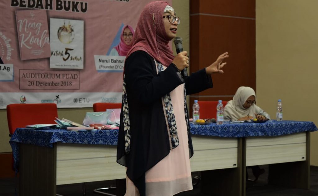 Bedah Buku