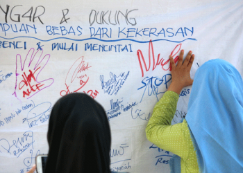 protes perempuan terhadap kekerasan