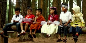 Membentengi Keluarga dari Paham Teror dan Kekerasan